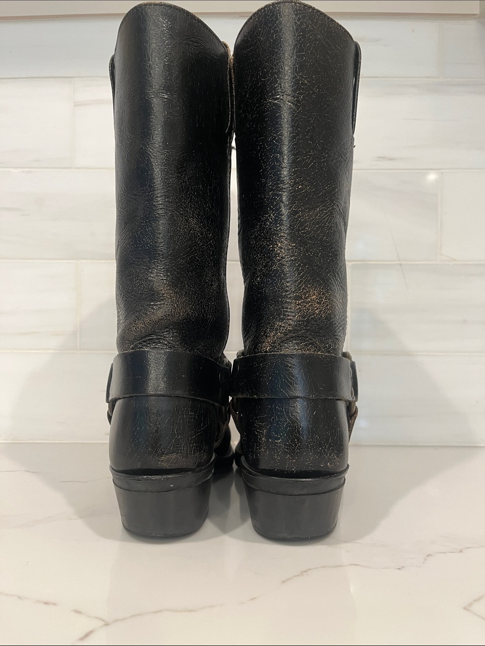 Frye Women’s 12R Black Distressed Vintage Leather Harness Boots Size US 8.5 - Picture 9 of 16